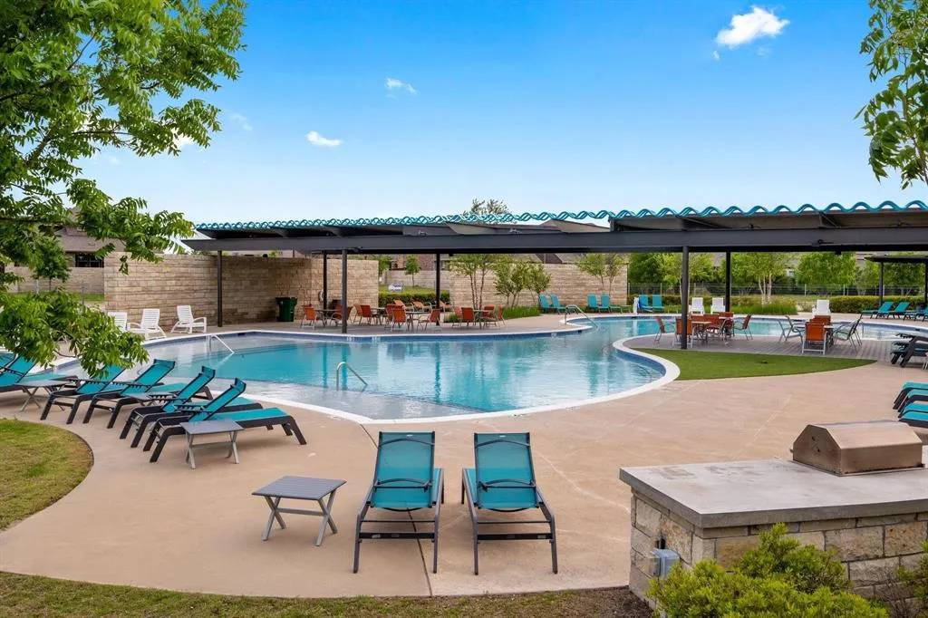 3312 Puffin Lane