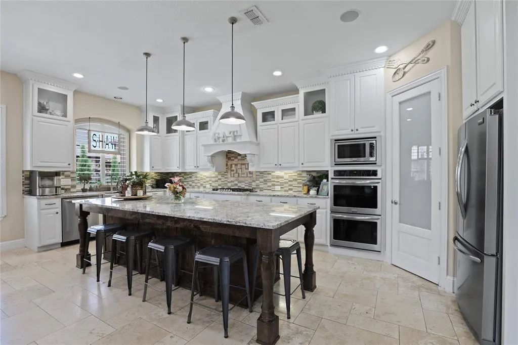 13326 Mardi Gras Lane