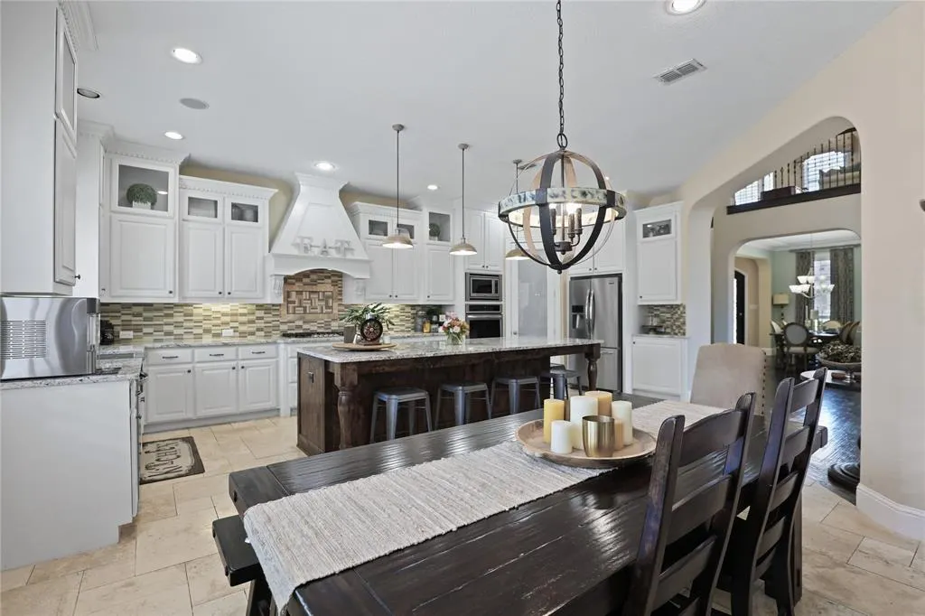 13326 Mardi Gras Lane