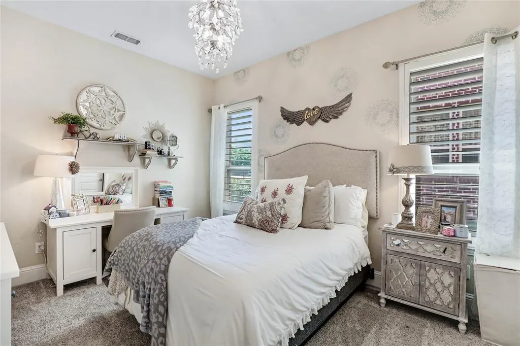 13326 Mardi Gras Lane