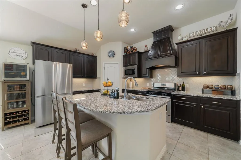 1425 Freesia Drive
