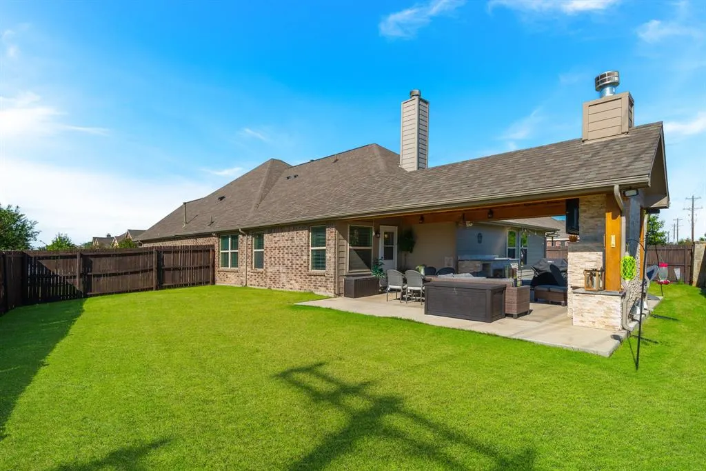 1425 Freesia Drive