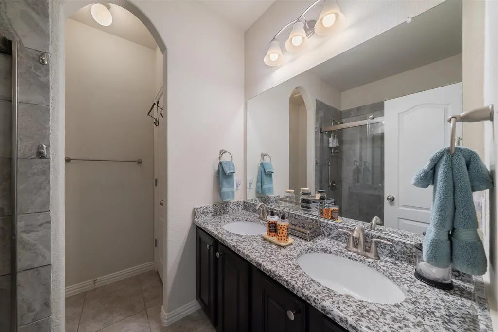 1425 Freesia Drive