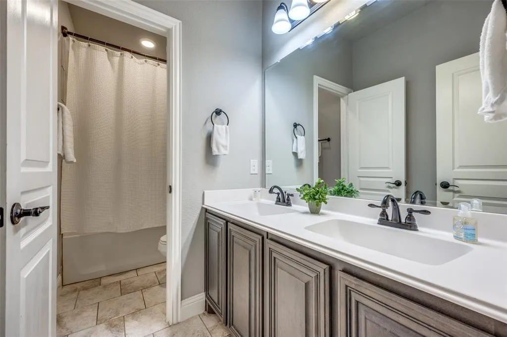 3306 Timberline Drive