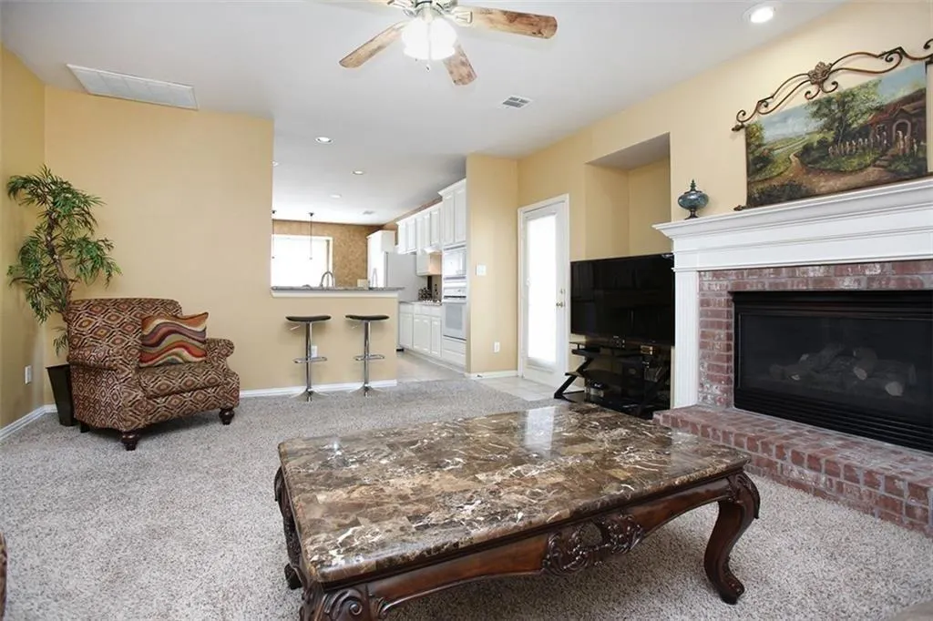 2032 Camelot Drive