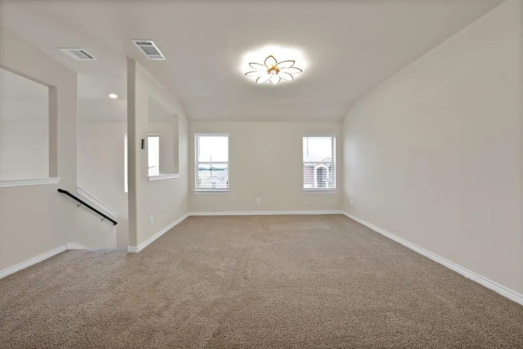 7432 Seton Place
