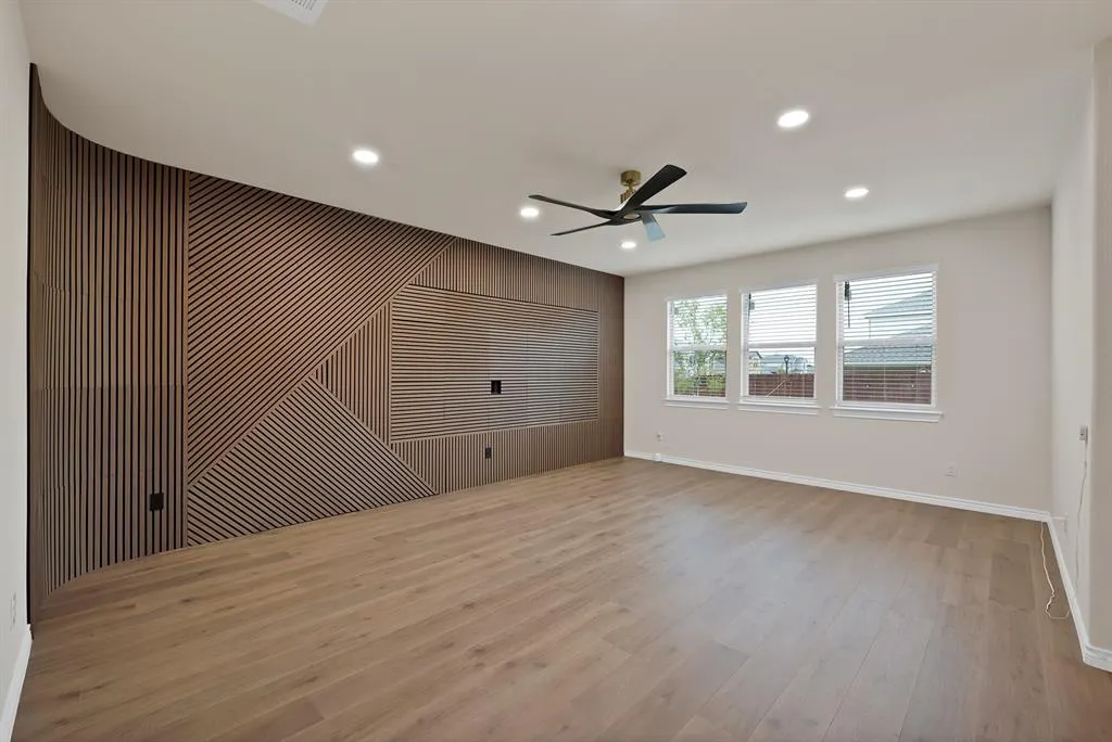 7432 Seton Place