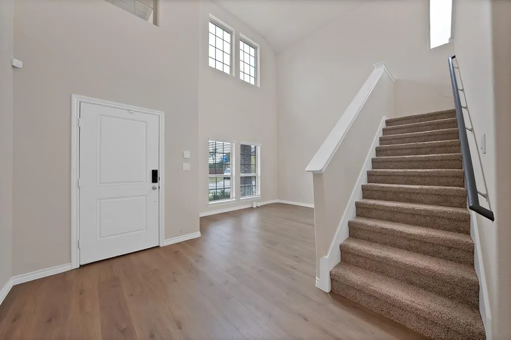7432 Seton Place