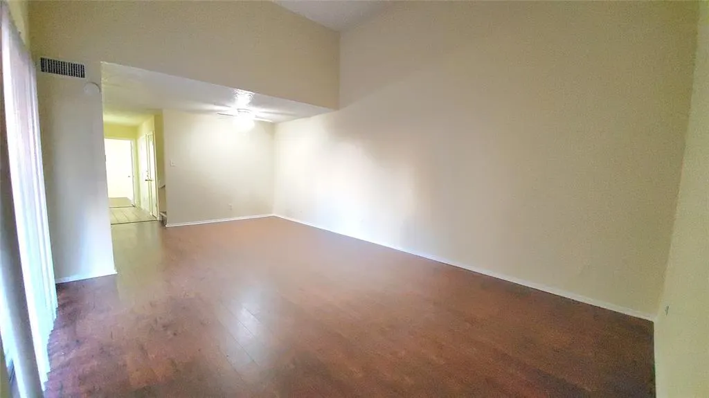 208 Village North Drive
