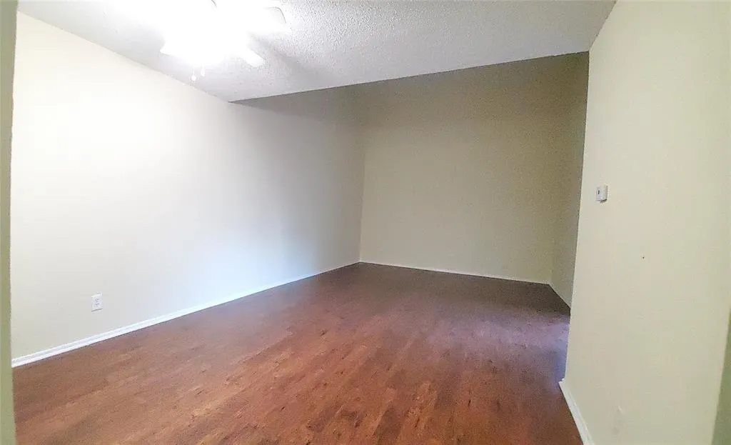 208 Village North Drive