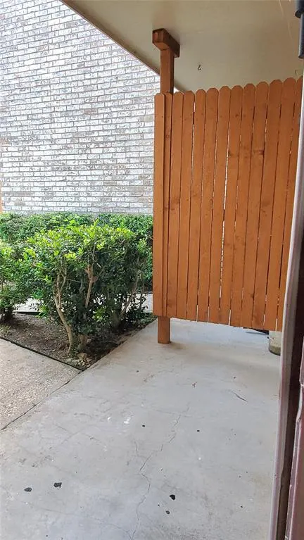 208 Village North Drive
