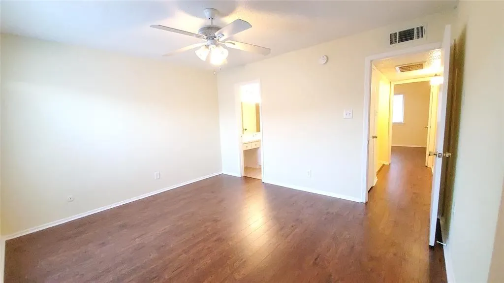 208 Village North Drive