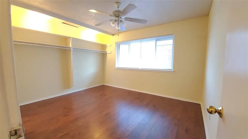 208 Village North Drive