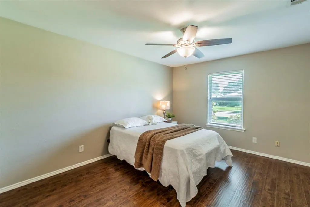 1412 Huntington Drive