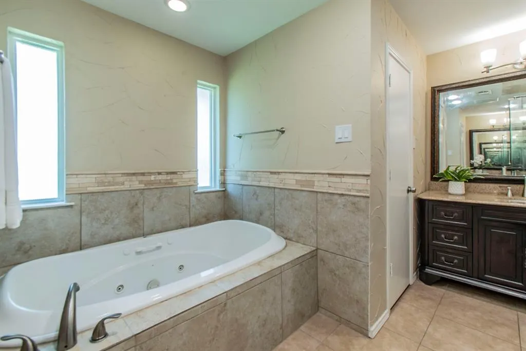 1412 Huntington Drive