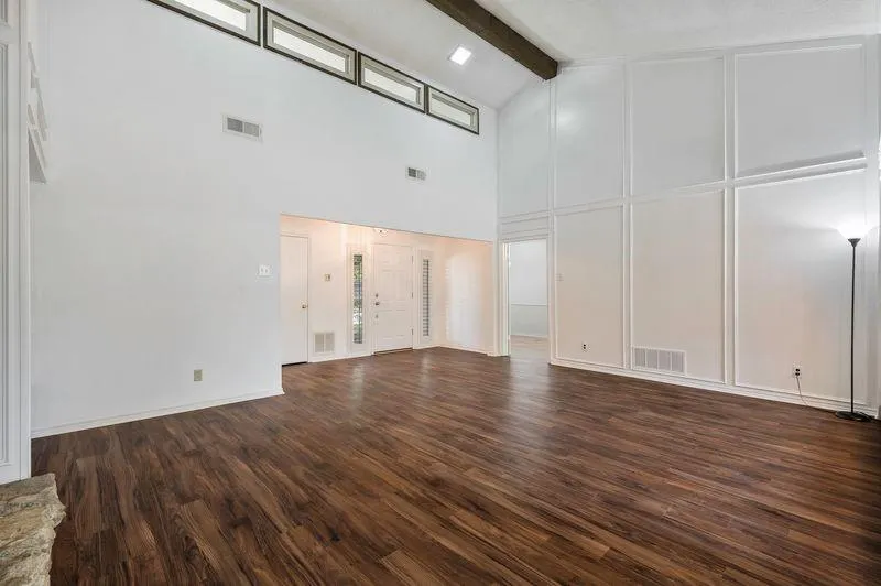 2525 Parkhaven Drive