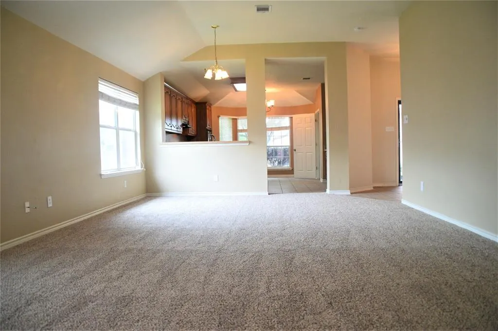 15572 Western Trail