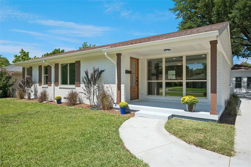 620 Northill Drive