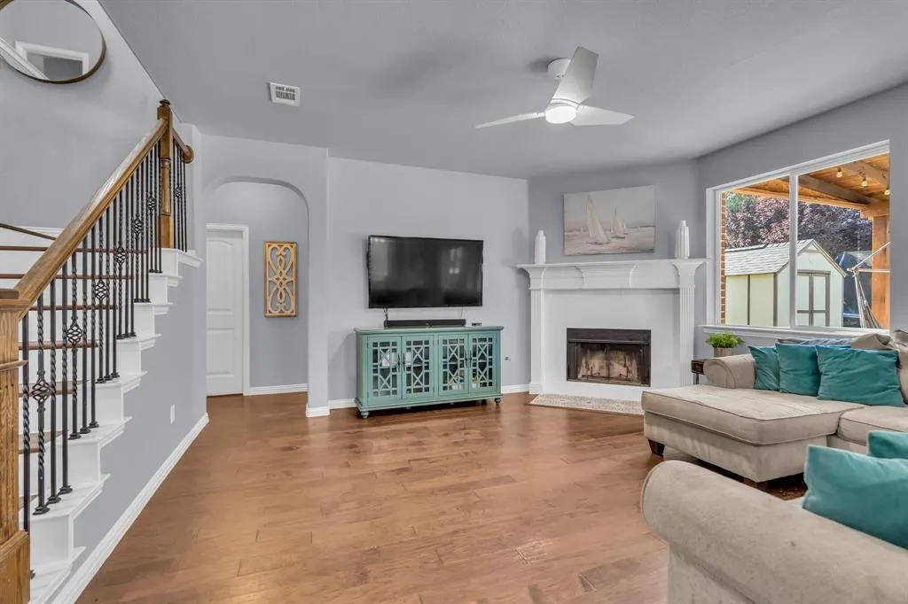 2360 Ranchview Drive