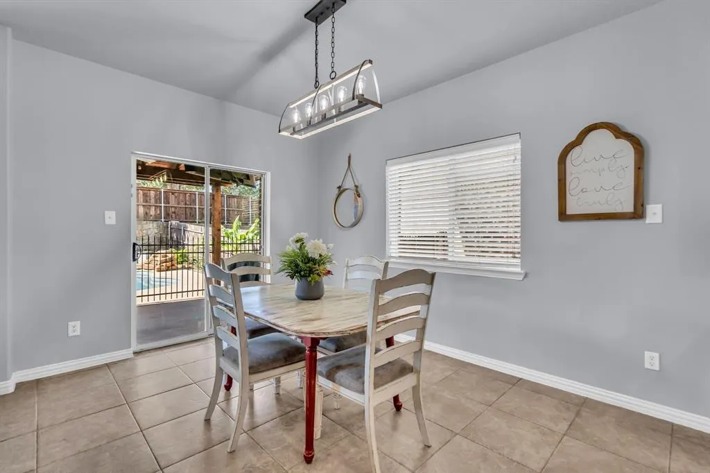 2360 Ranchview Drive