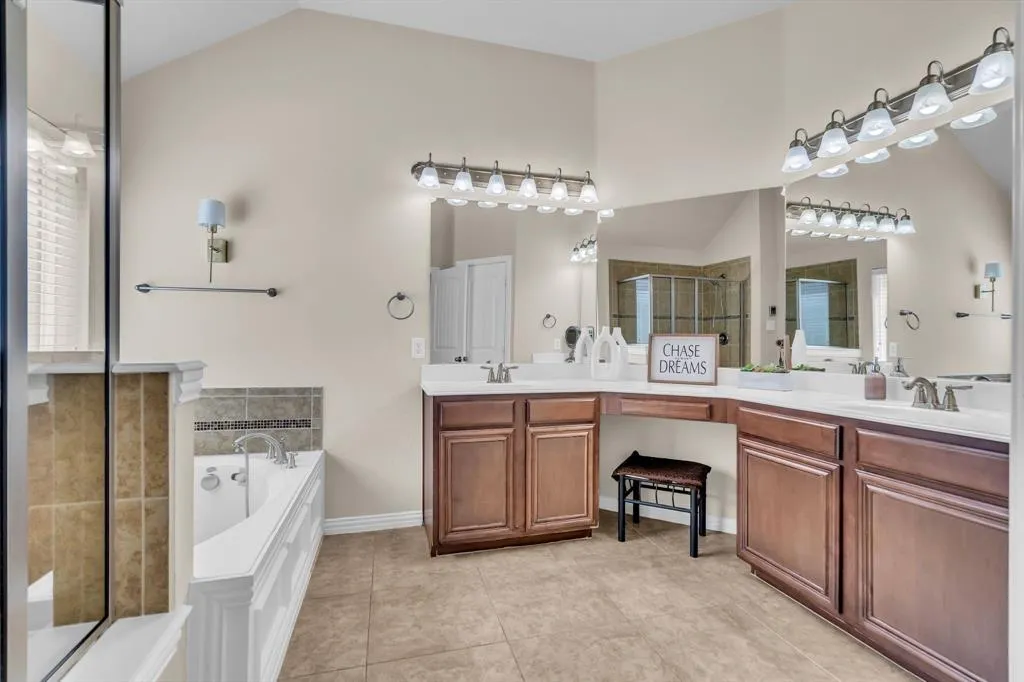 2360 Ranchview Drive