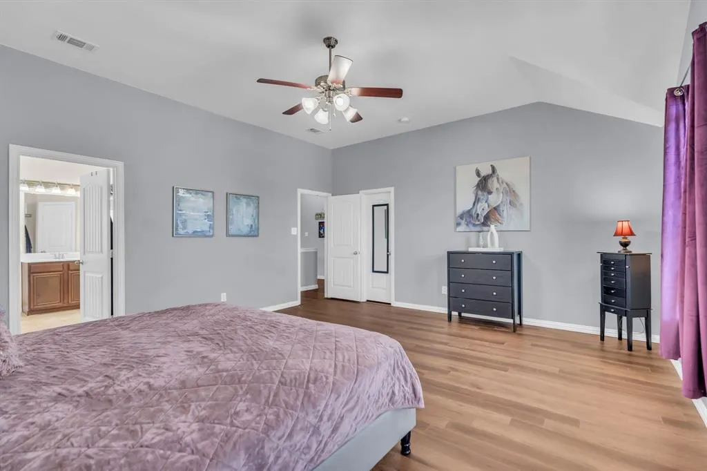2360 Ranchview Drive