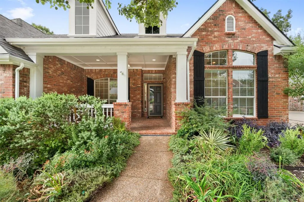 801 High Willow Drive