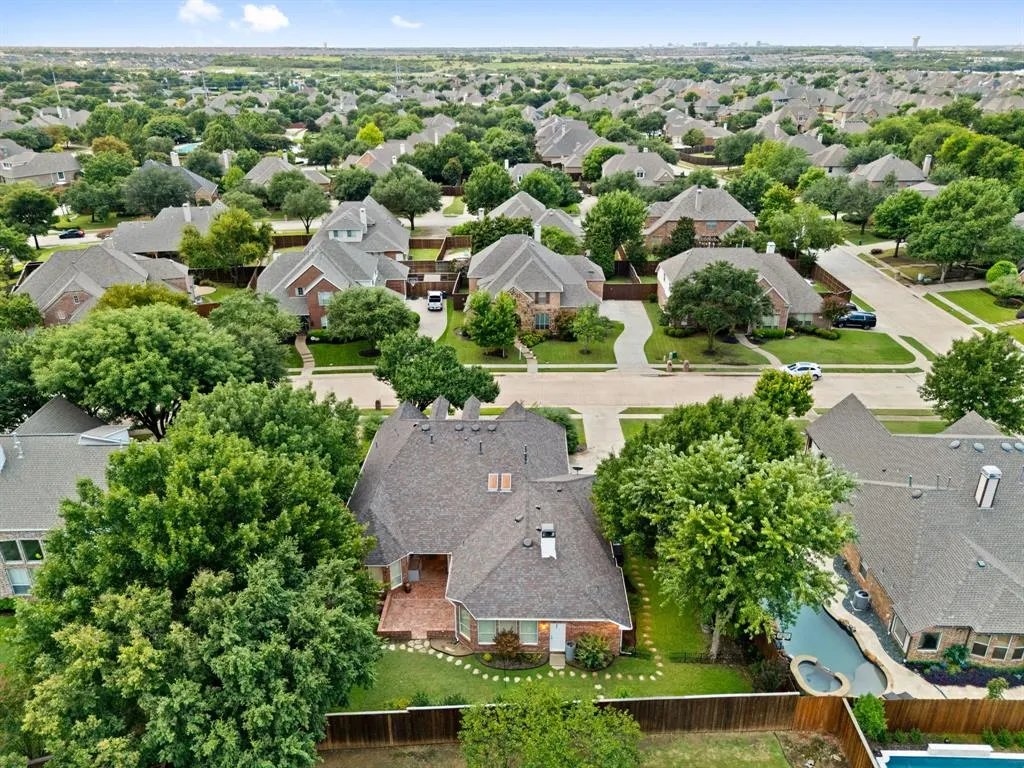 801 High Willow Drive
