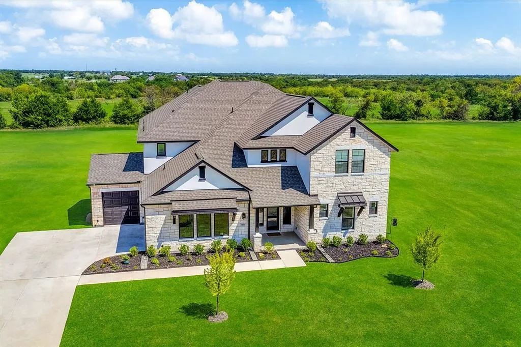 5605 Bonnie Drive