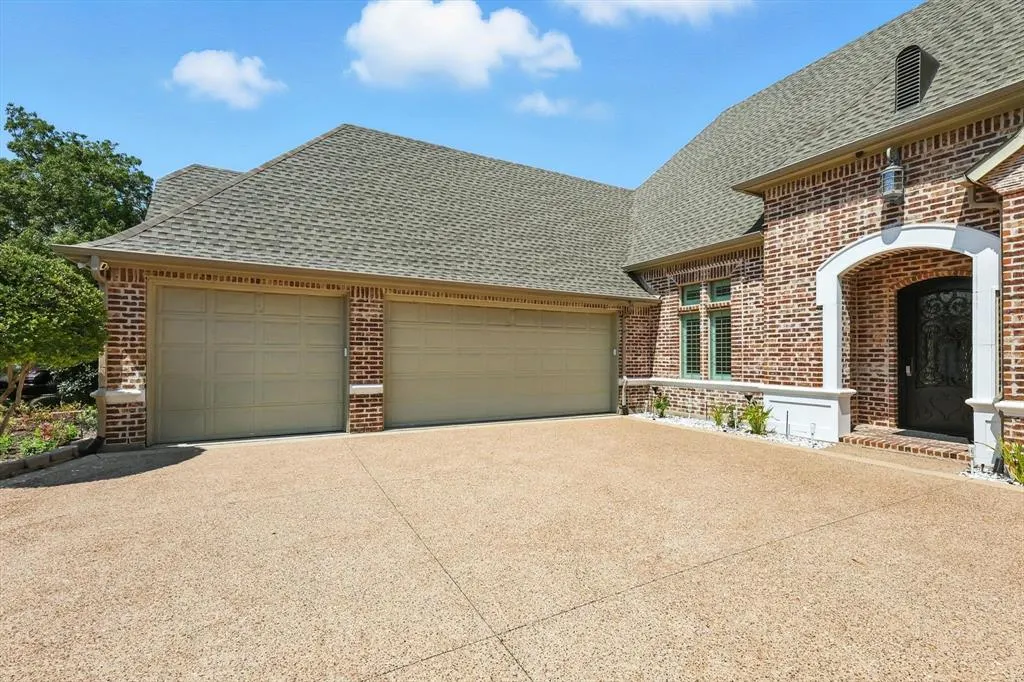 6008 Springhaven Drive