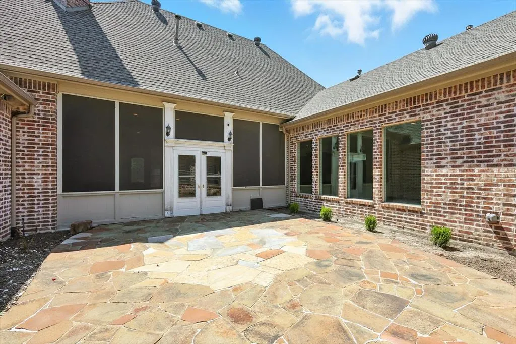 6008 Springhaven Drive
