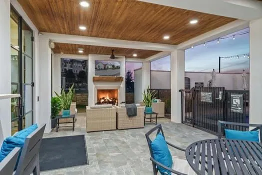 5270 Town and Country Boulevard, #216