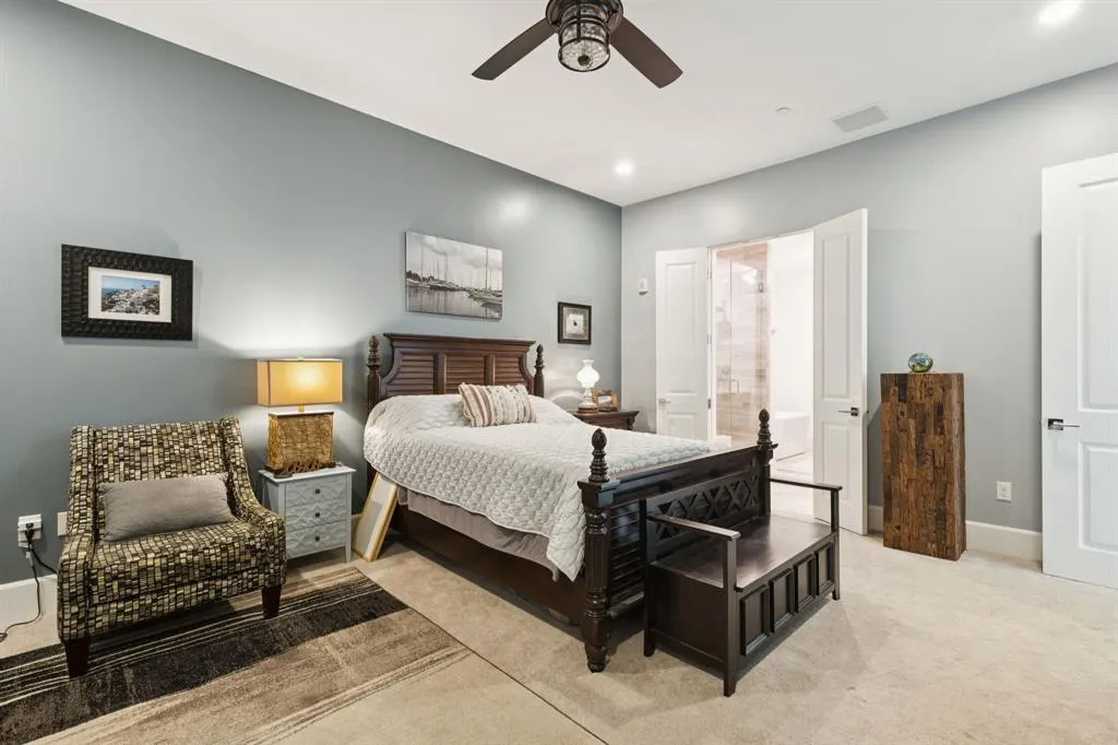 5270 Town and Country Boulevard, #216