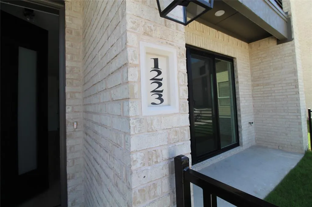 1223 Doris May Drive