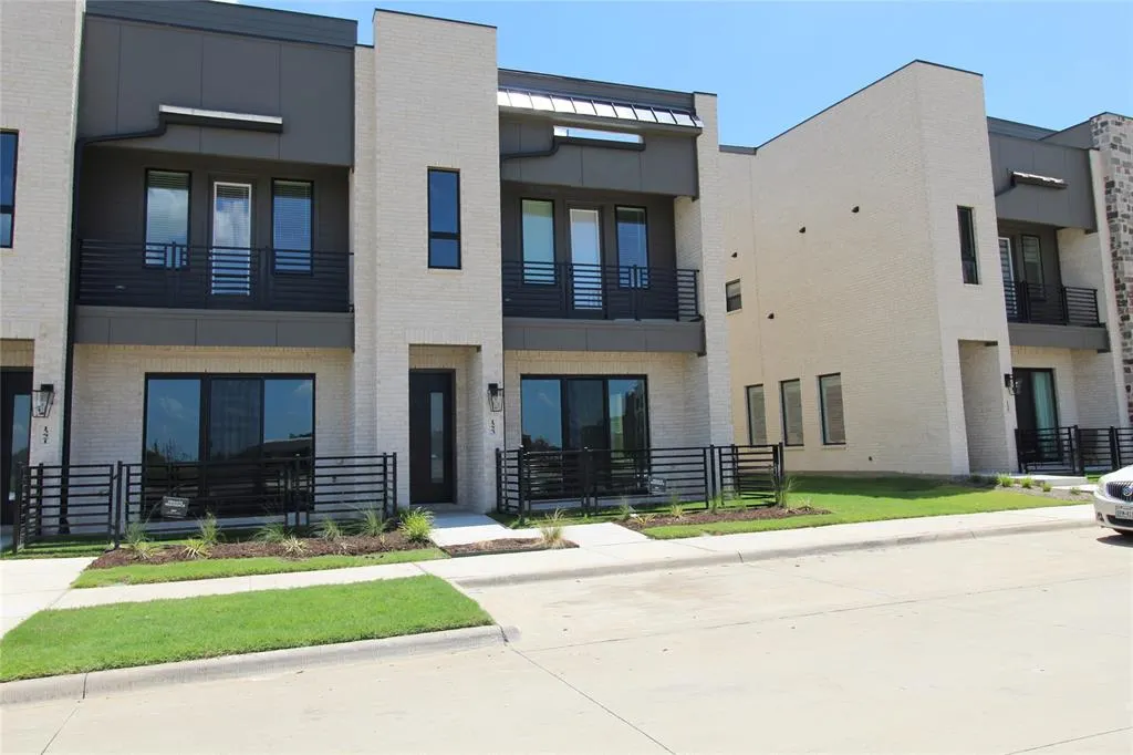1223 Doris May Drive
