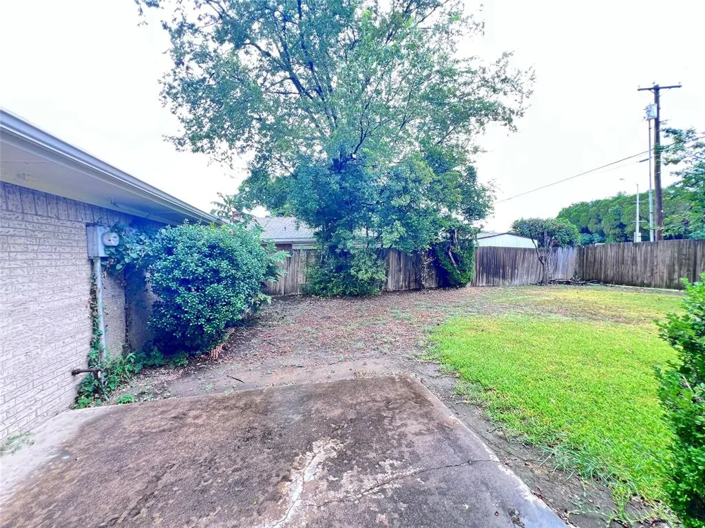 1804 University Drive