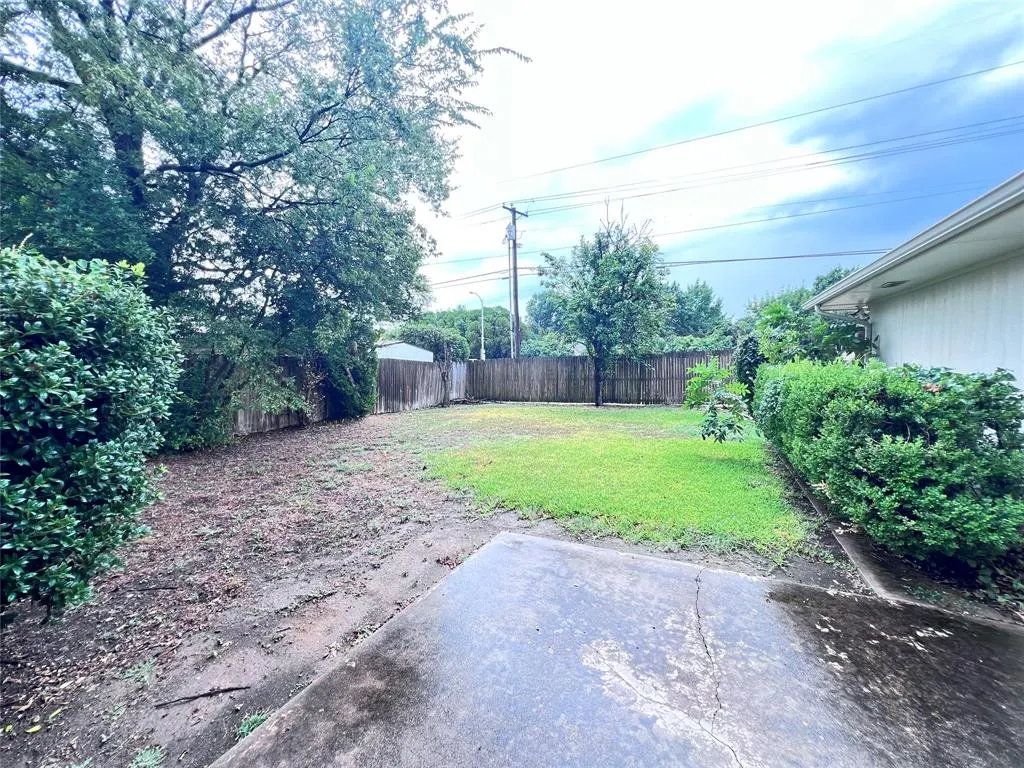 1804 University Drive