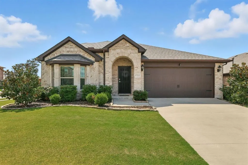 1316 Coyote Ridge