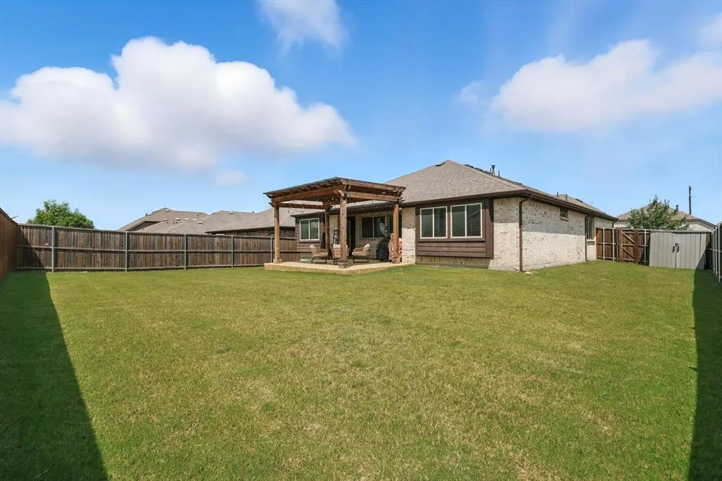 1316 Coyote Ridge
