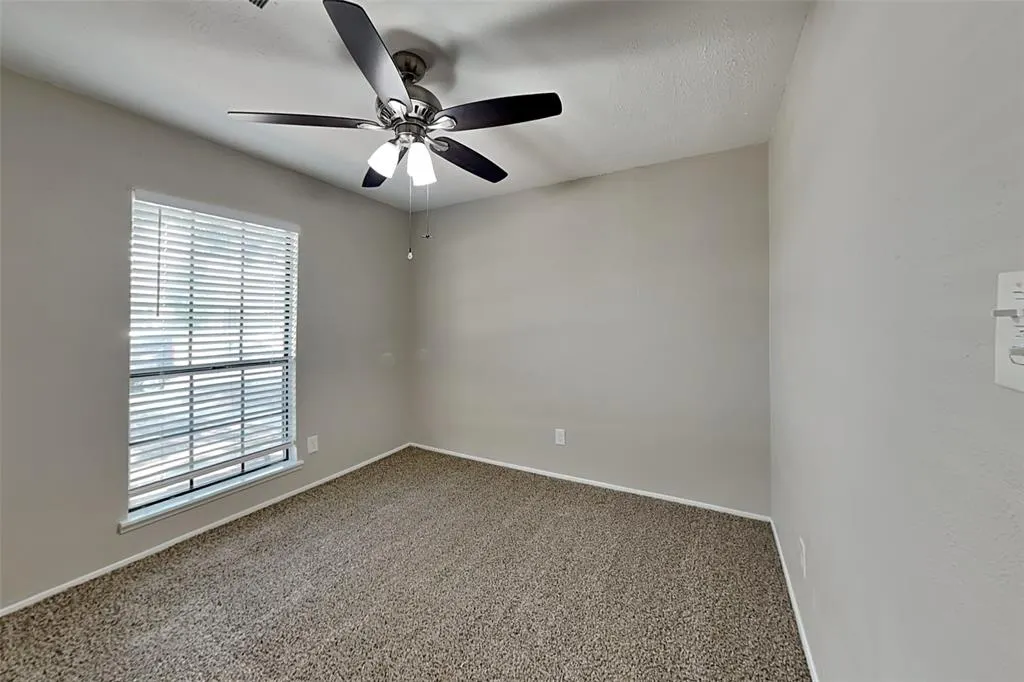 1302 Creekwood Court