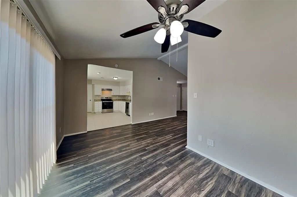 1302 Creekwood Court