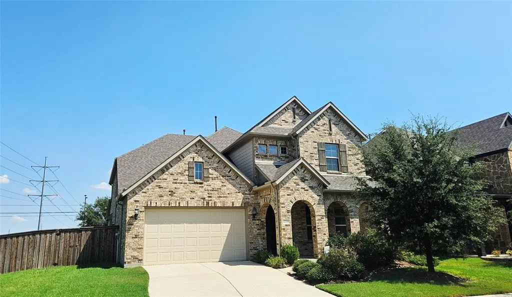 12310 Privet Lane