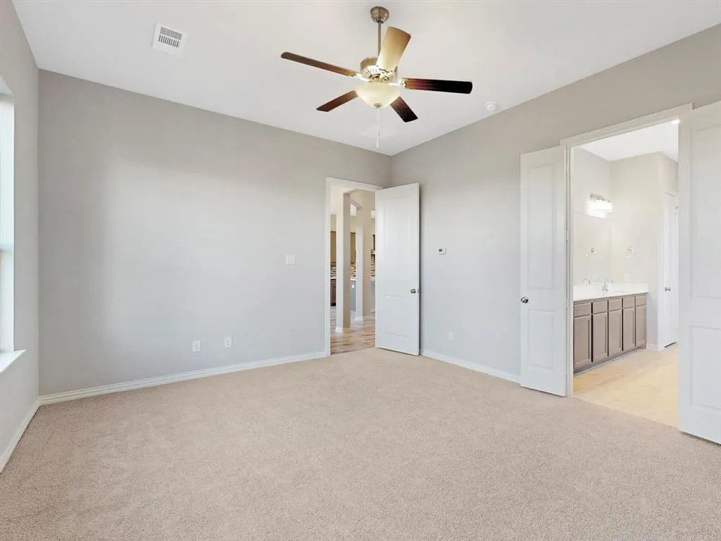 12310 Privet Lane