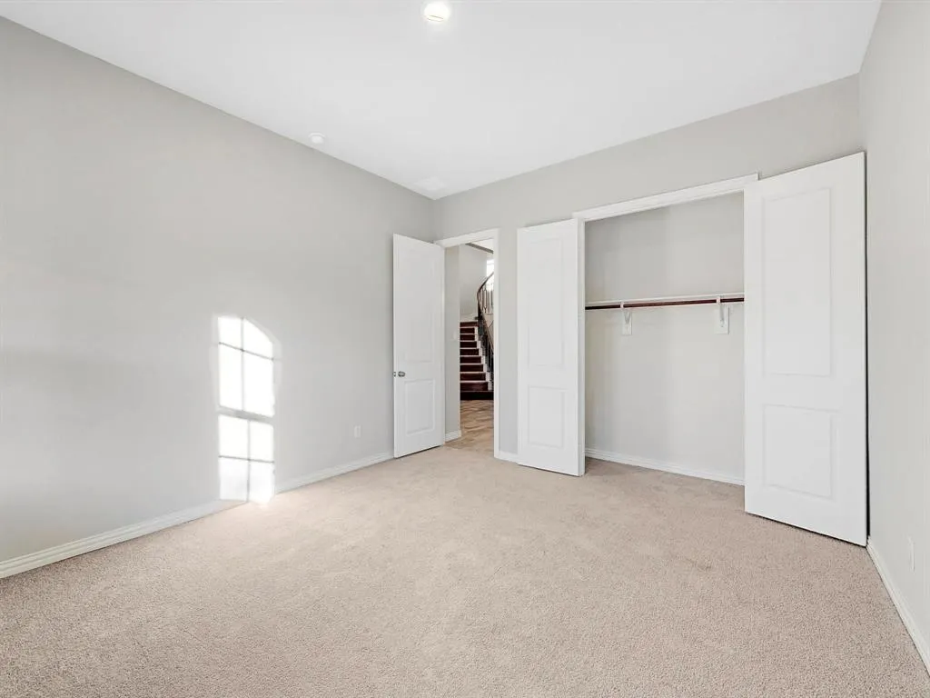 12310 Privet Lane