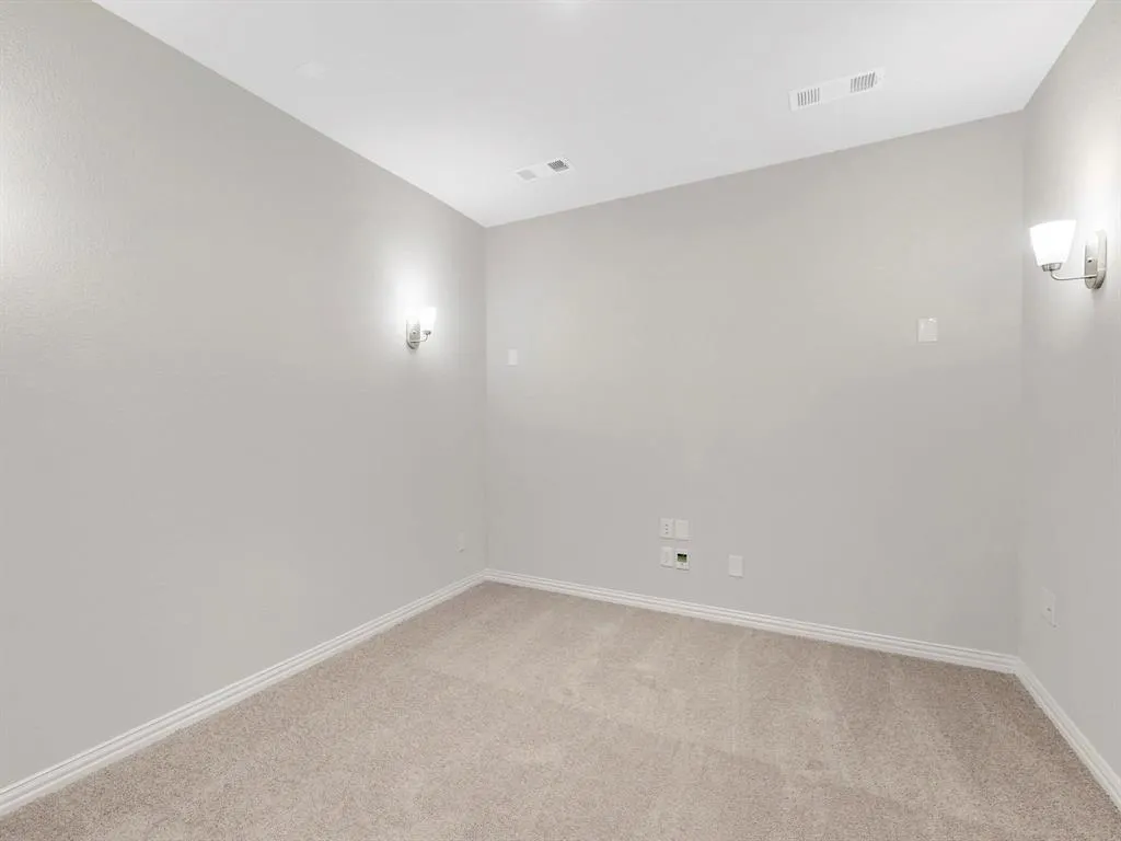 12310 Privet Lane