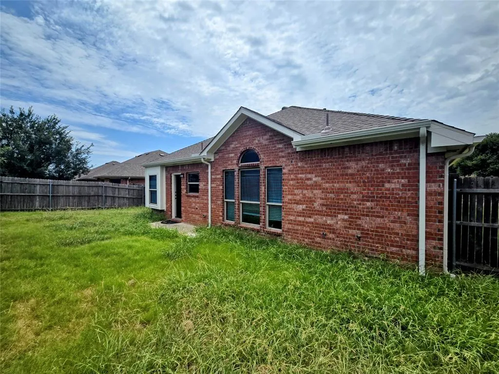2113 Woodhaven Drive