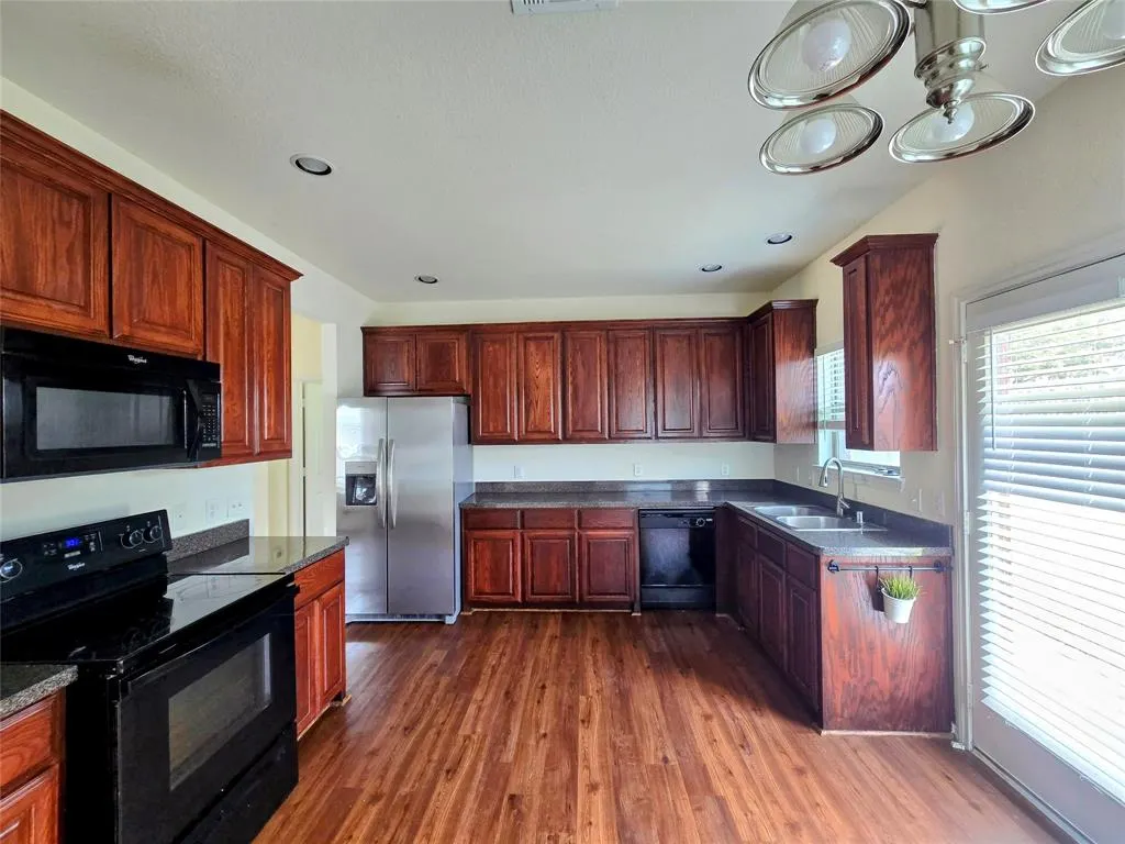 2113 Woodhaven Drive