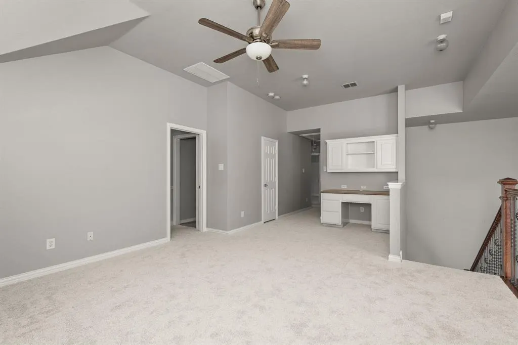 3680 Roosevelt Drive