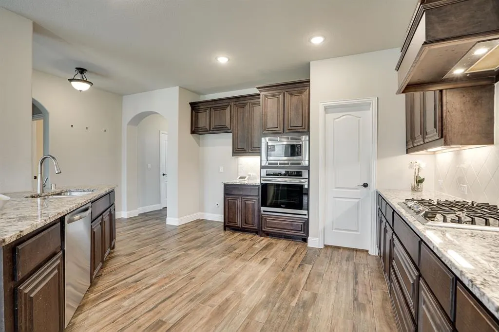 1409 Arrowwood Drive