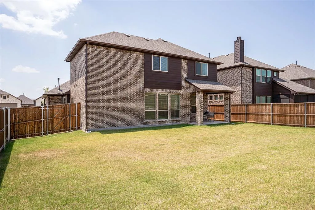 1409 Arrowwood Drive